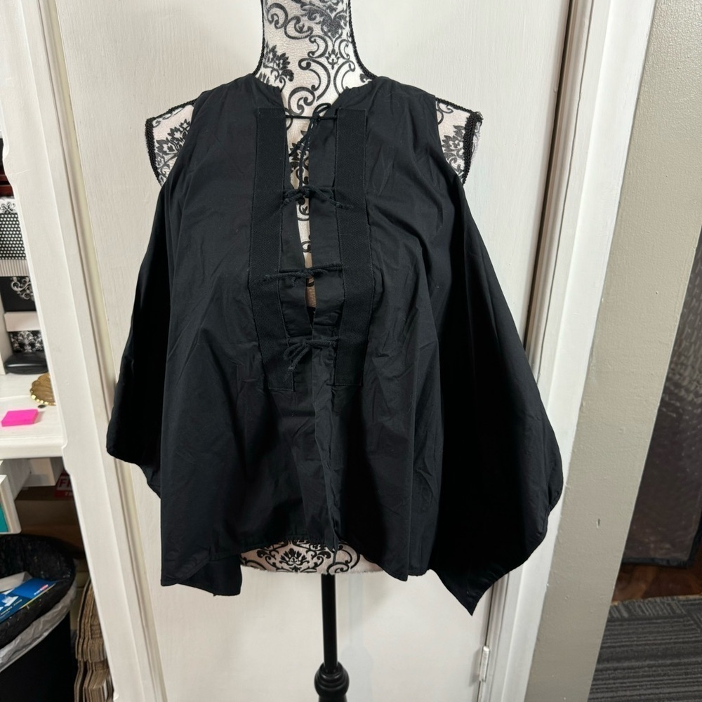 Hache Black Billowy Sleeveless Tie Front Top 38 - Picture 2 of 10
